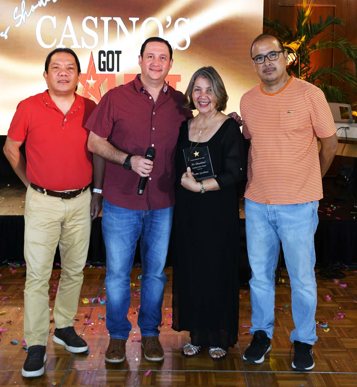 Kathie Javellana with Casino Español Board of directors Dino Diez, Eduard Loop and Louie Moro.